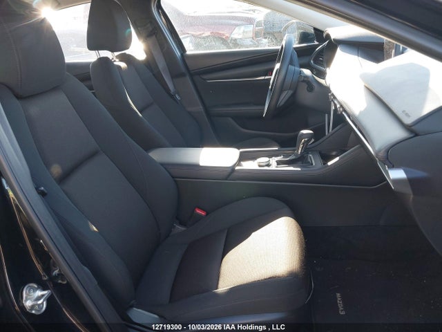 Auction sale of the 2026 Mazda 3, vin: JM1BPABL5T1874926, lot number: 12719300