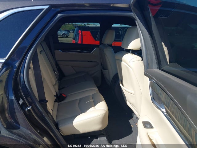 Cadillac XT5 2018 1GYKNARS0JZ187980 Image 8