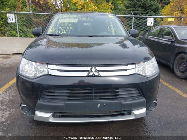 Mitsubishi Outlander Es 2015 JA4AZ2A37FZ601046 Image 13