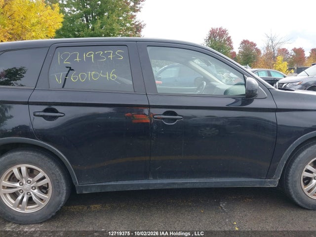 Mitsubishi Outlander Es 2015 JA4AZ2A37FZ601046 Image 14