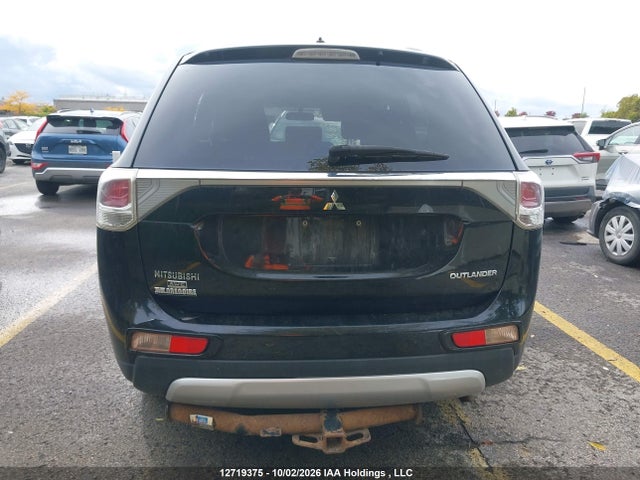Mitsubishi Outlander Es 2015 JA4AZ2A37FZ601046 Image 17
