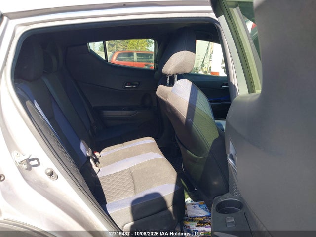 Toyota C-HR 2020 JTNKHMBX8L1063649 Image 8