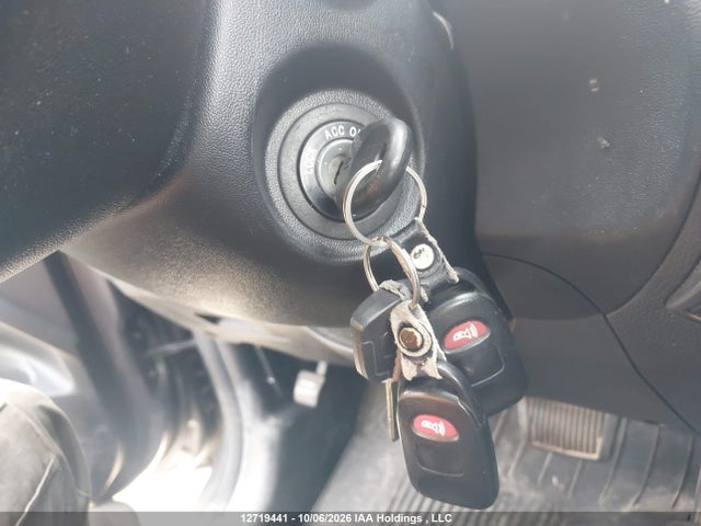 Hyundai TUCSON GLS 2014 KM8JU3AG7EU869390 Image 11
