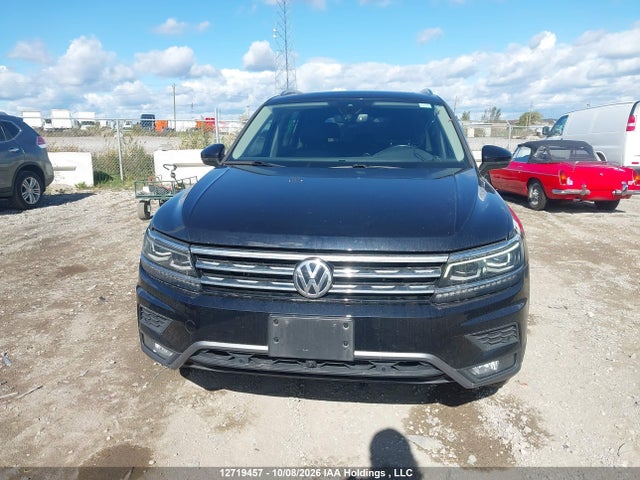 2019 Volkswagen Tiguan Sel Premium/sel Premium R-line მანქანა იყიდება აუქციონზე, vin: 3VV4B7AX8KM050758, აუქციონის ნომერი: 12719457