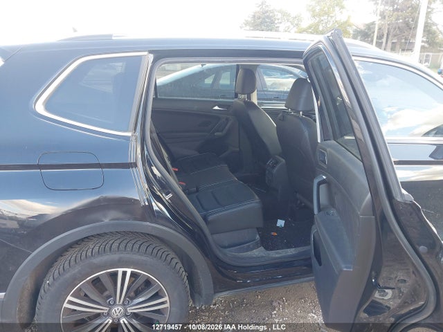 2019 Volkswagen Tiguan Sel Premium/sel Premium R-line მანქანა იყიდება აუქციონზე, vin: 3VV4B7AX8KM050758, აუქციონის ნომერი: 12719457