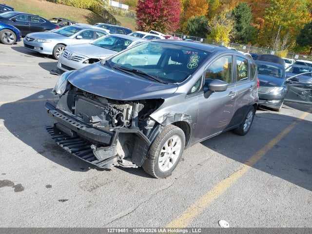 Nissan VERSA NOTE 2018 3N1CE2CPXJL362525 Image 2