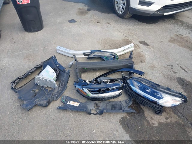 Продажа на аукционе авто 2025 Honda Hr-v Ex-l Navi, vin: 3CZRZ2H77SM109351, номер лота: 12719491