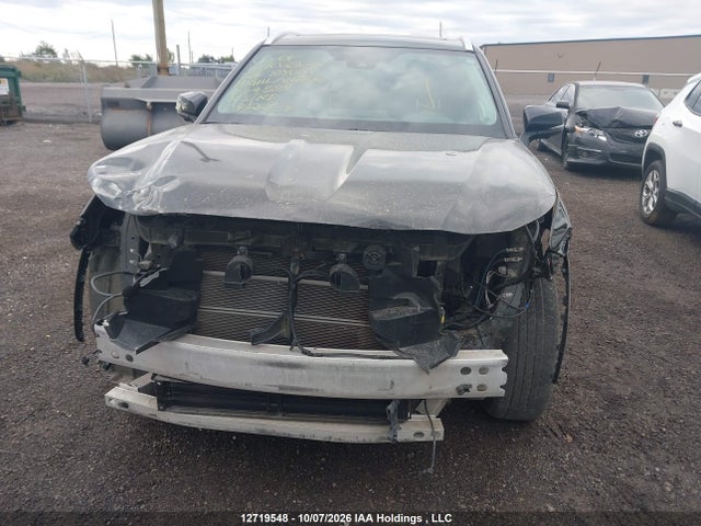 2024 Toyota Highlander Hybrid Limited მანქანა იყიდება აუქციონზე, vin: 5TDEBRCH6RS644599, აუქციონის ნომერი: 12719548