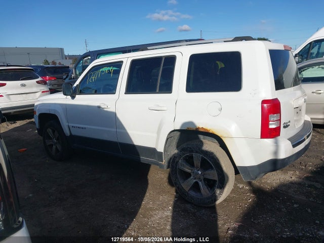 1C4NJRABXGD721517 Jeep Patriot Sport/north