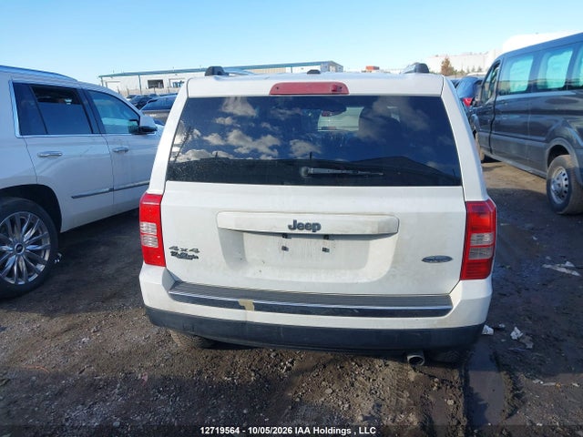 1C4NJRABXGD721517 Jeep Patriot Sport/north