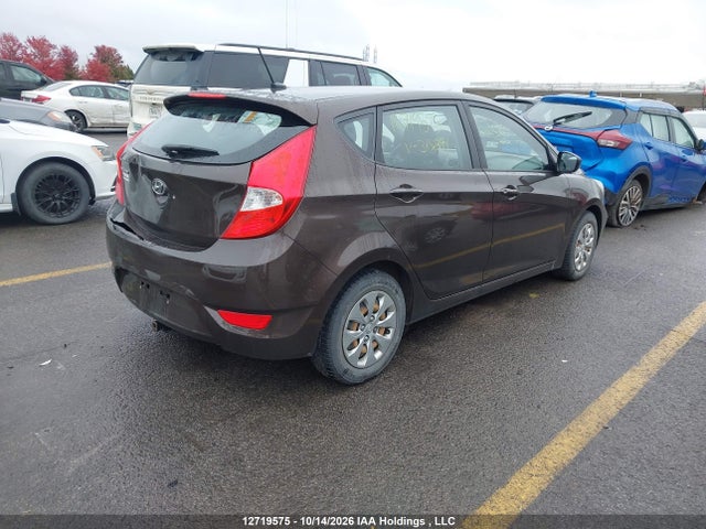 Hyundai Accent Le 2017 KMHCT5AE2HU318391 Image 4