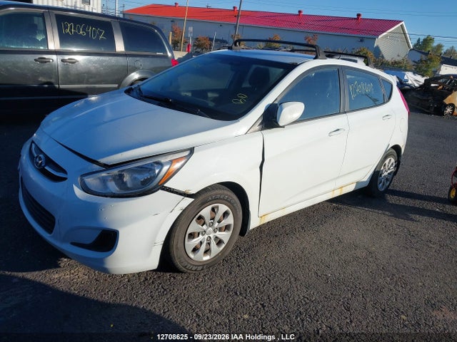 Hyundai ACCENT GL 2015 KMHCT5AE5FU214197 Image 2