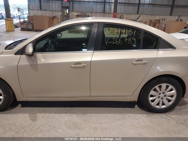 12714131 :رقم المزاد ، 1G1PF5S94B7266789 vin ، 2011 Chevrolet Cruze Lt Turbo مزاد بيع