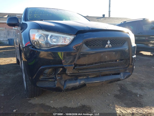 12719591 :رقم المزاد ، JA4AH3AU4BZ607043 vin ، 2011 Mitsubishi Rvr Se مزاد بيع