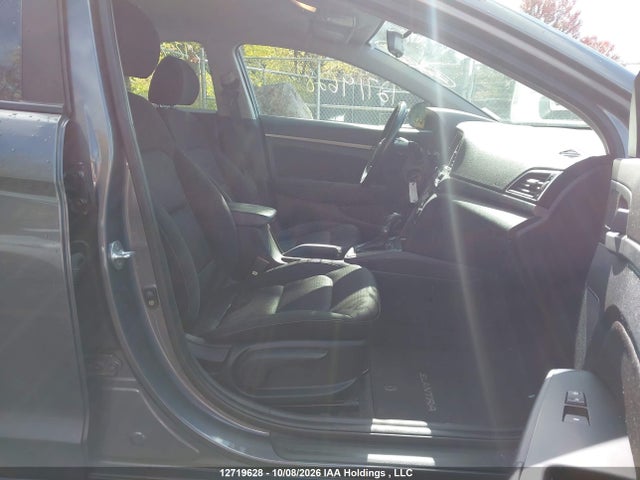 KMHD84LF9JU640389 Hyundai ELANTRA GL