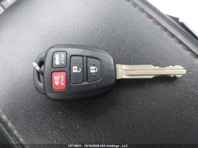 Toyota COROLLA LE 2017 2T1BURHE5HC821369 Image 11