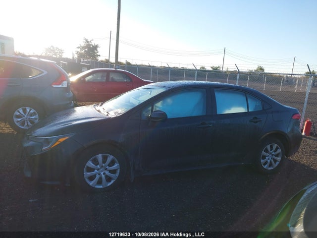 Toyota Corolla 2022 5YFBPMBEXNP293570 Image 13