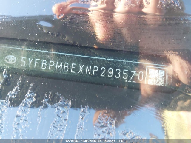 Toyota Corolla 2022 5YFBPMBEXNP293570 Image 17