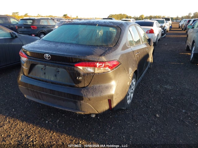Toyota Corolla 2022 5YFBPMBEXNP293570 Image 4