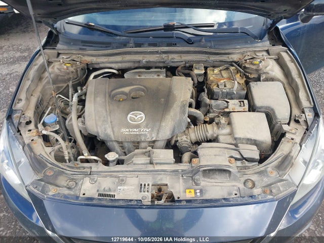 3MZBM1L78FM224244 Mazda 3 TOURING