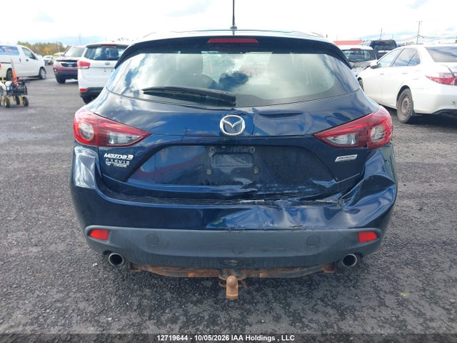 3MZBM1L78FM224244 Mazda 3 TOURING