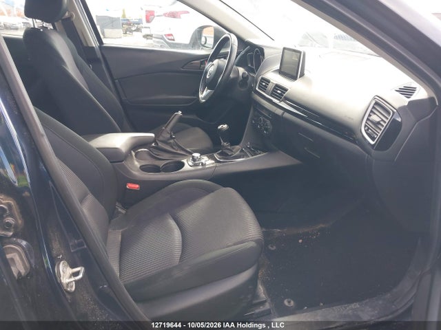 3MZBM1L78FM224244 Mazda 3 TOURING