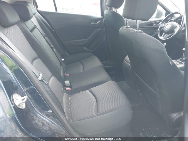 3MZBM1L78FM224244 Mazda 3 TOURING