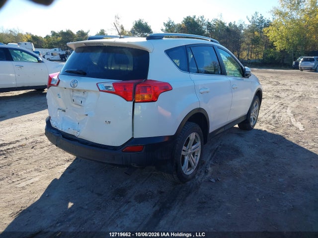 Toyota RAV4 LE 2014 2T3ZFREV2EW114082 Image 4