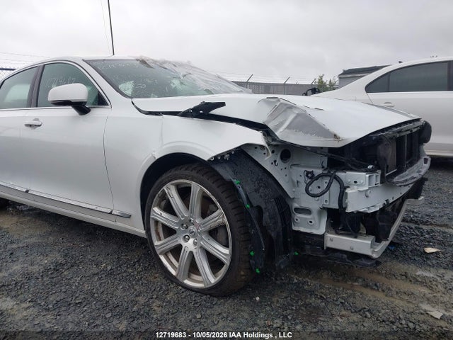 LVY992MLXJP027169 Volvo S90 T6 Inscription