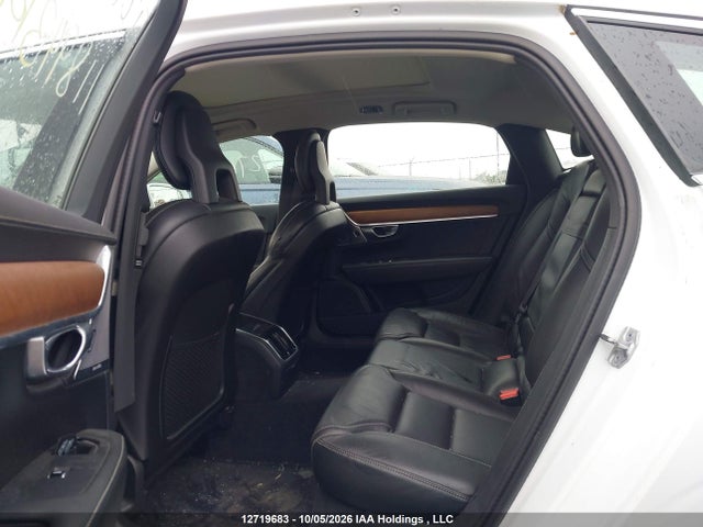 LVY992MLXJP027169 Volvo S90 T6 Inscription