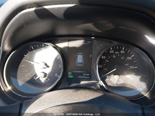 JN8AT2MV6HW015533 Nissan ROGUE S