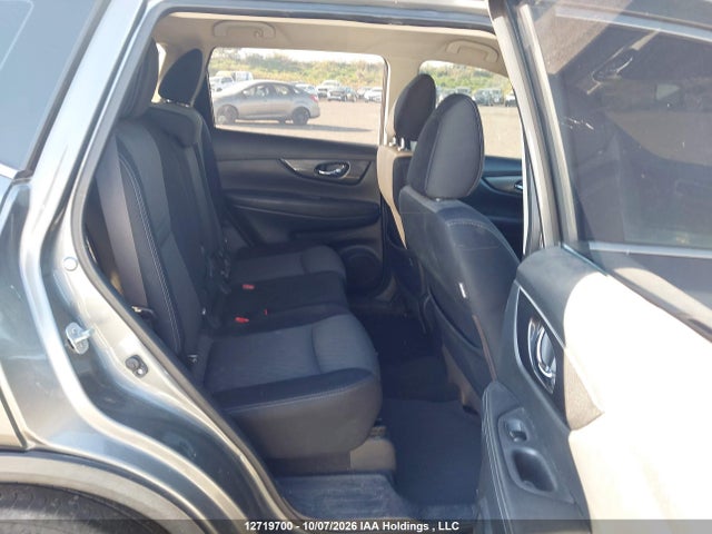 JN8AT2MV6HW015533 Nissan ROGUE S