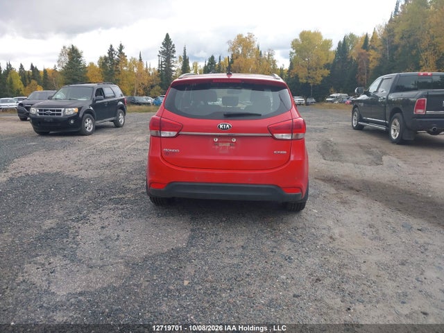 12719701 :رقم المزاد ، KNAHU8A30F7122854 vin ، 2015 Kia Rondo مزاد بيع