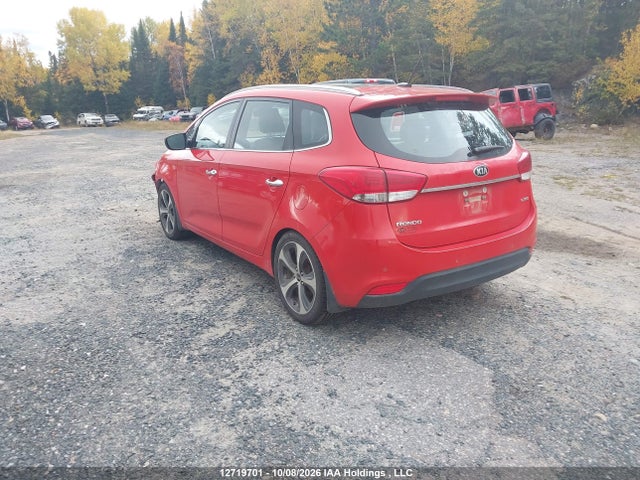 12719701 :رقم المزاد ، KNAHU8A30F7122854 vin ، 2015 Kia Rondo مزاد بيع