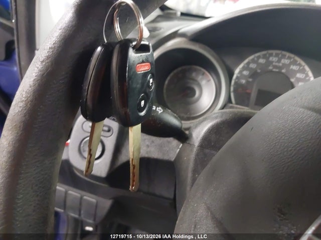 Auction sale of the 2010 Honda Fit Lx, vin: JHMGE8G55AS800300, lot number: 12719715