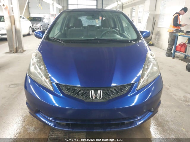 Auction sale of the 2010 Honda Fit Lx, vin: JHMGE8G55AS800300, lot number: 12719715