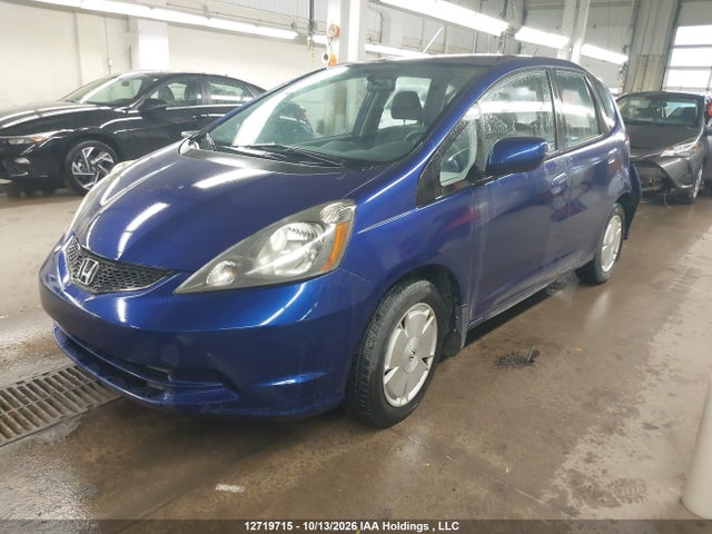 Auction sale of the 2010 Honda Fit Lx, vin: JHMGE8G55AS800300, lot number: 12719715