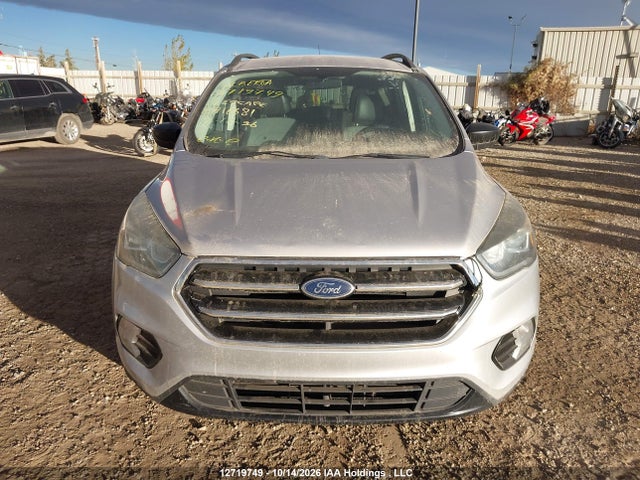 Продаж на аукціоні авто 2017 Ford Escape Se, vin: 1FMCU9GD9HUA16681, номер лоту: 12719749