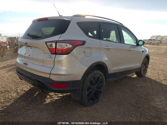 Продаж на аукціоні авто 2017 Ford Escape Se, vin: 1FMCU9GD9HUA16681, номер лоту: 12719749