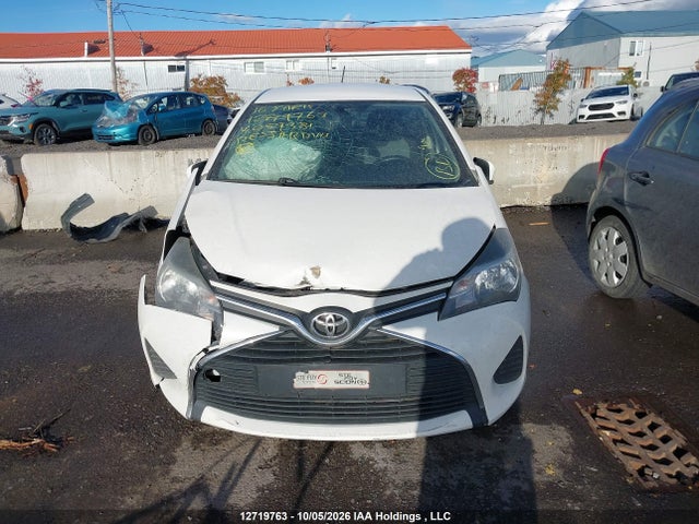 VNKJTUD38GA059381 Toyota Yaris L/le