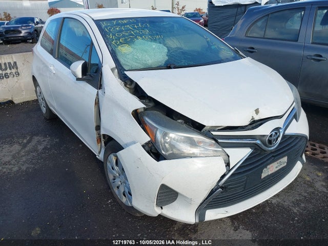 VNKJTUD38GA059381 Toyota Yaris L/le