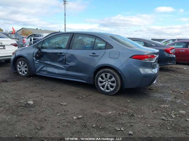 Toyota COROLLA LE 2020 5YFBPRBE8LP121564 Image 3