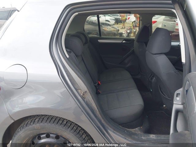 2010 Volkswagen Golf 2.5l Comfortline/2.5l Highline/2.5l Trendline მანქანა იყიდება აუქციონზე, vin: WVWDA7AJ3AW341518, აუქციონის ნომერი: 12719782