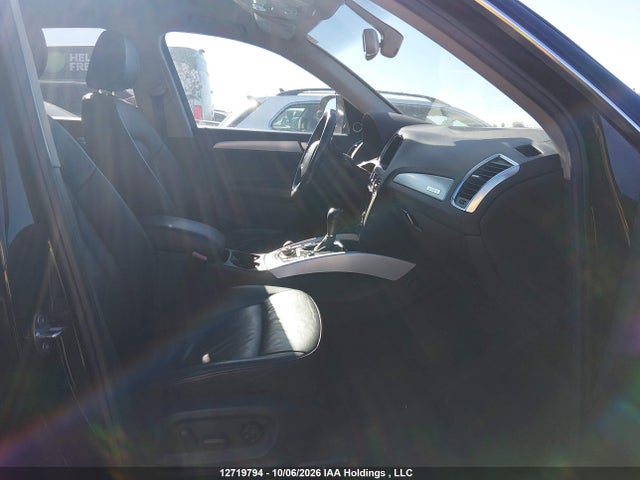 12719794 :رقم المزاد ، WA1VFCFP6BA099702 vin ، 2011 Audi Q5 Prestige مزاد بيع