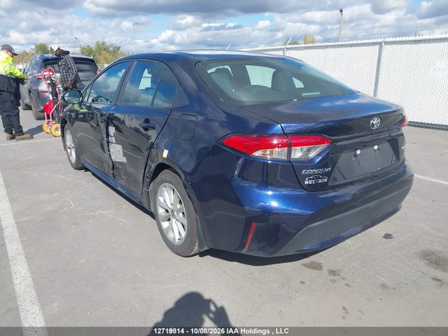 Toyota COROLLA LE 2021 5YFBPMBE9MP242737 Image 3
