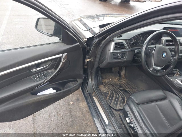 Aukcja sprzedaży 2016 Bmw 320 Xi, vin: WBA8A3C53GK689827, numer aukcji: 12719822
