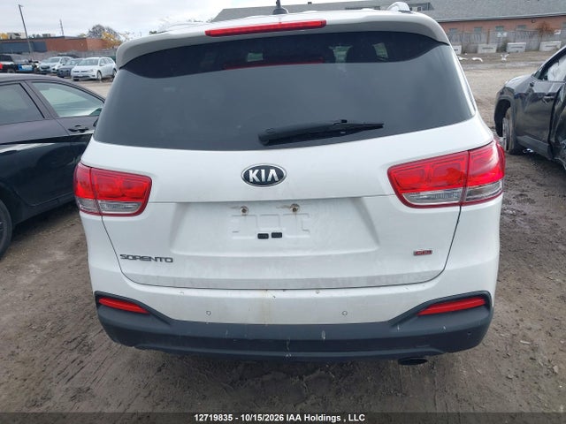 KIA Sorento 2.4l Lx 2017 5XYPGDA38HG250179 Image 16
