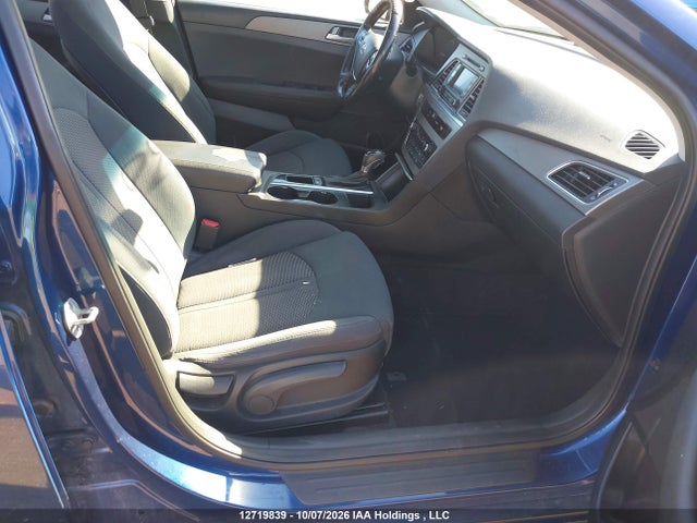 Продажа на аукционе авто 2016 Hyundai Sonata Se, vin: 5NPE24AF6GH426623, номер лота: 12719839