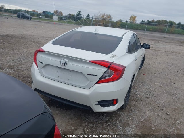 Honda Civic Touring 2018 2HGFC1F93JH106261 Image 15