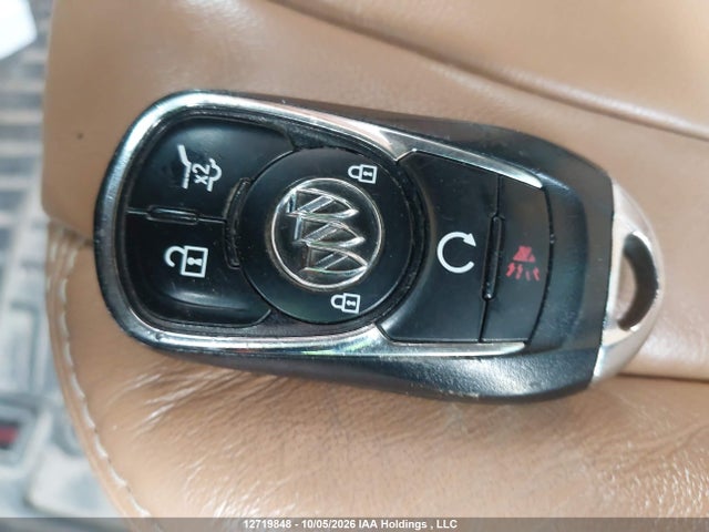 Buick Enclave Premium 2019 5GAEVBKW1KJ156938 Image 11